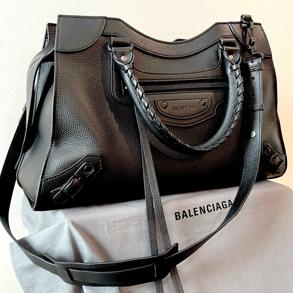 Balenciaga Neo Classic Medium